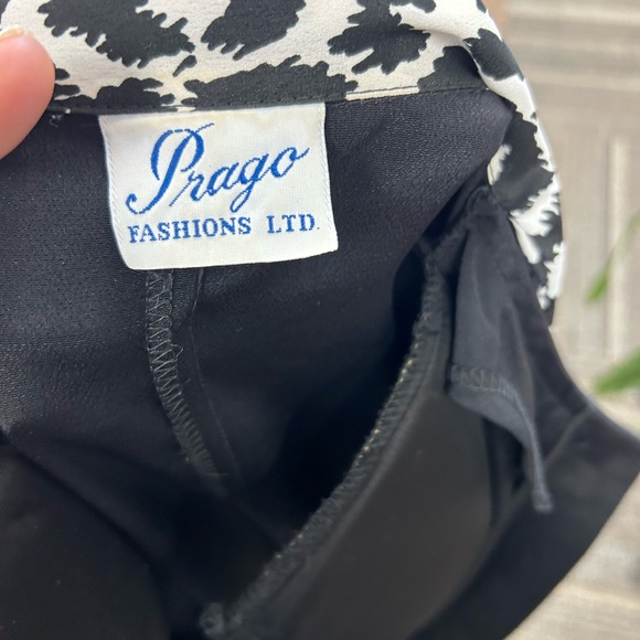 VINTAGE PRAGO Stylish Black and White Jumpsuit! - Picture 8 of 9